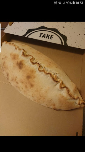 Comentarii opinii despre Jyväskylän kebab ja pizzeria