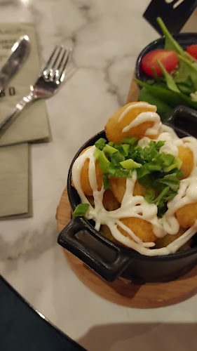 Opinii despre Rosso Iso Omena, Espoo în Espoo - Ravintola-ala