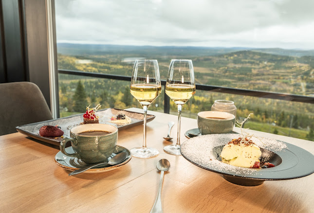 Opinii despre Ravintola Hilltop în Pudasjärvi - Ravintola-ala