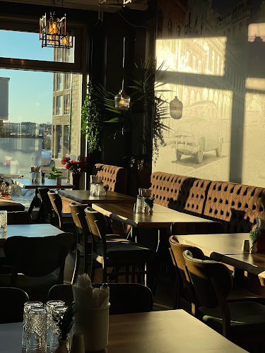 Comentarii opinii despre Restaurant & Bar Santa Clara