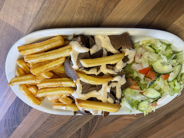 Comentarii opinii despre Jyväskylän kebab ja pizzeria