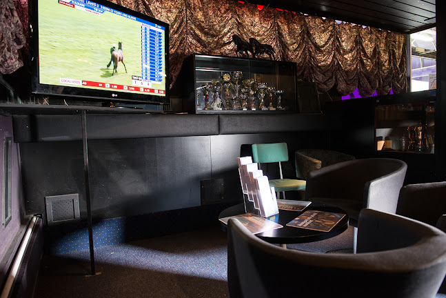 Hotelli Koskenniska Forssa - Majoitus ja matkailu