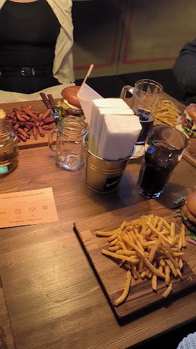 Opinii despre Ravintola Hook, Jyväskylä în Jyväskylä - Ravintola-ala