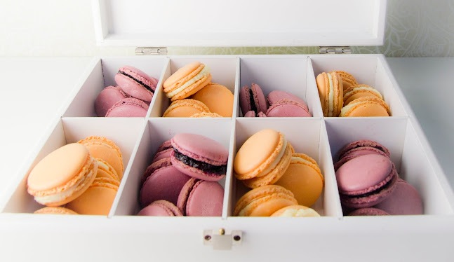 Kakkuvelhotar - Ravintola-ala