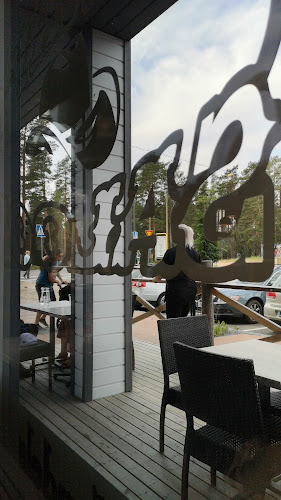 Opinii despre Henry's Saloon în Kalajoki - Ravintola-ala