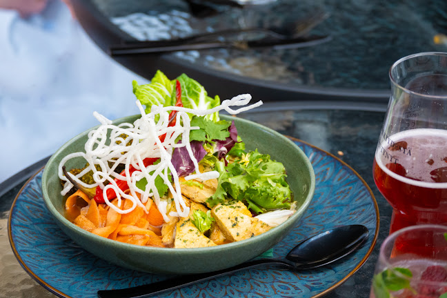 Street 15 - Ravintola-ala