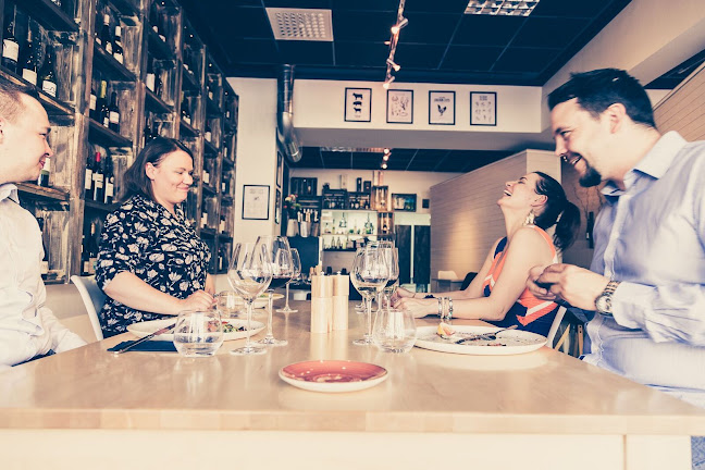 Opinii despre Kuzina Wine & Daily în Kuopio - Ravintola-ala