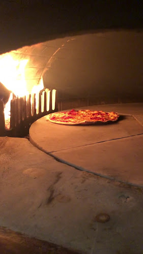 Opinii despre Sali Sports & Grill în Vantaa - Ravintola-ala