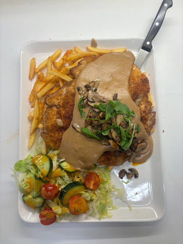 Pizzeria Enjoy - Ravintola-ala