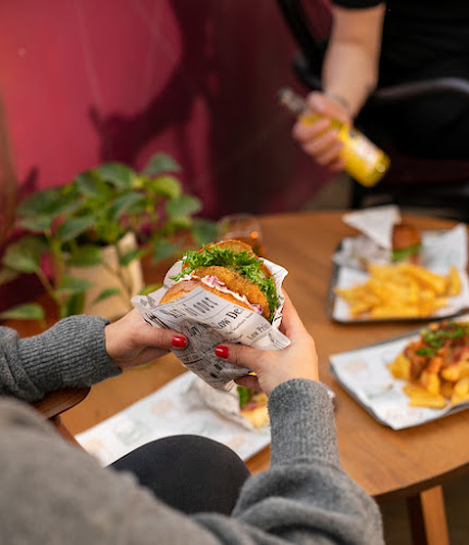 TLB Tripla - Ravintola-ala