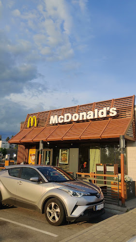 McDonald's Helsinki Kivikko - Ravintola-ala