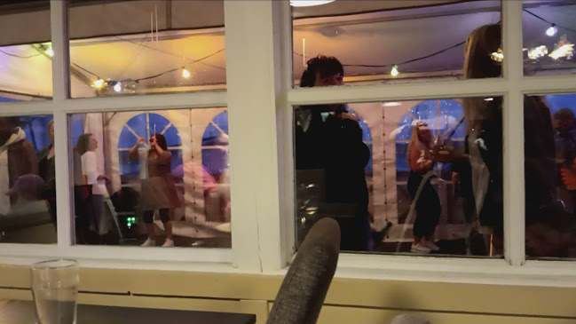 Comentarii opinii despre Mustakari