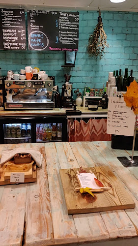 Opinii despre Makers Tilausleipomo în Tenhola - Ravintola-ala