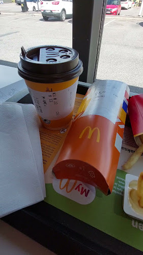 Opinii despre McDonald's Lahti Laune în Lahti - Ravintola-ala