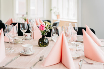 Vanai Bistro & Bastu