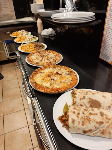 Opinii despre Skyfall Kebab Pizzeria în Naantali - Ravintola-ala