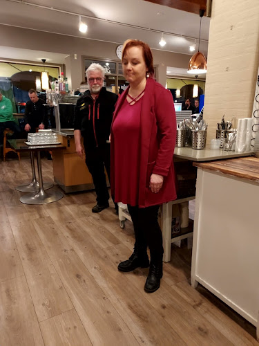 Reviews of Kahvila-Konditoria Satumaa in Keuruu - Ravintola-ala