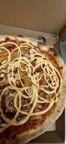 Opinii despre Roihis Pizzeria în Helsinki - Ravintola-ala