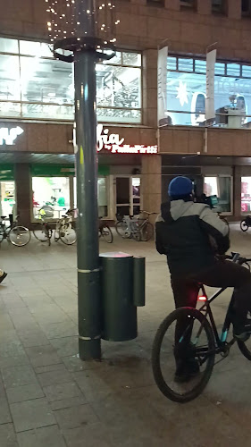 Comentarii opinii despre McDonald's Oulu Rotuaari