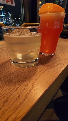 Ravintola Marski: Kuusi Palaa