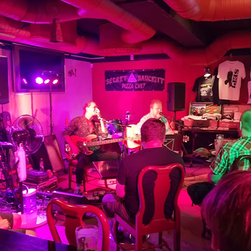 Secret Sauceity Pizza