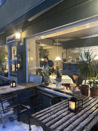 Opinii despre Ravintola Pikku Hukka în Helsinki - Ravintola-ala