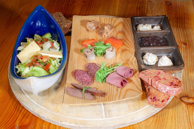 Comentarii opinii despre Viikinkiravintola Harald