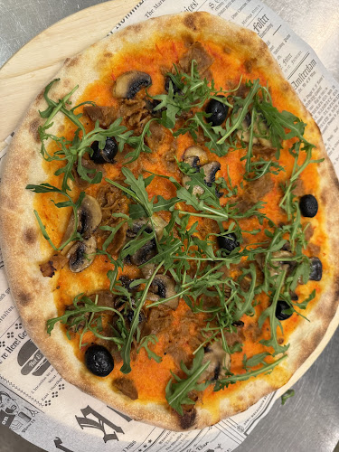 Pizza Hour - Ravintola-ala