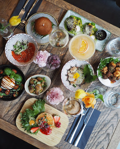 Comentarii opinii despre Salsallada