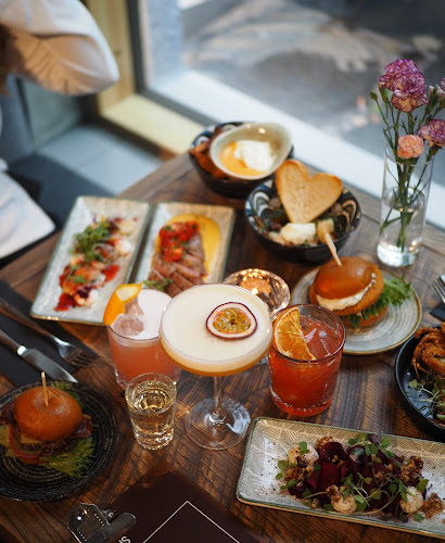 Comentarii opinii despre Salsallada