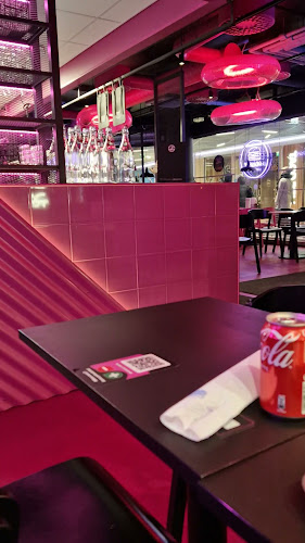 Reviews of Naughty BRGR & DIF Döner Oulu in Oulu - Ravintola-ala