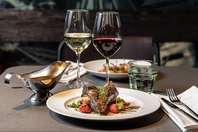 Ravintola Gillet Bar & Bistro - Helsinki