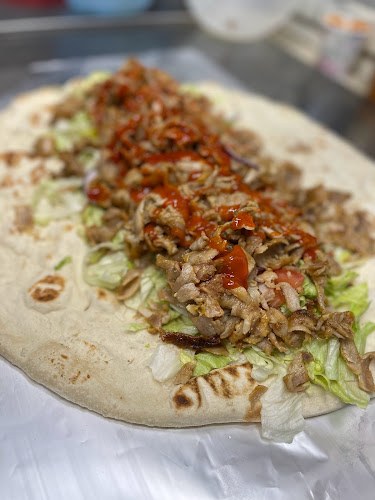 Opinii despre Aren Picnic Kebabkeisari în Jyväskylä - Ravintola-ala