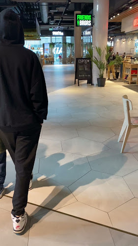 Friends & Brgrs Iso Omena - Espoo