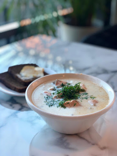 Cafe & Bistro Hiezu - Helsinki