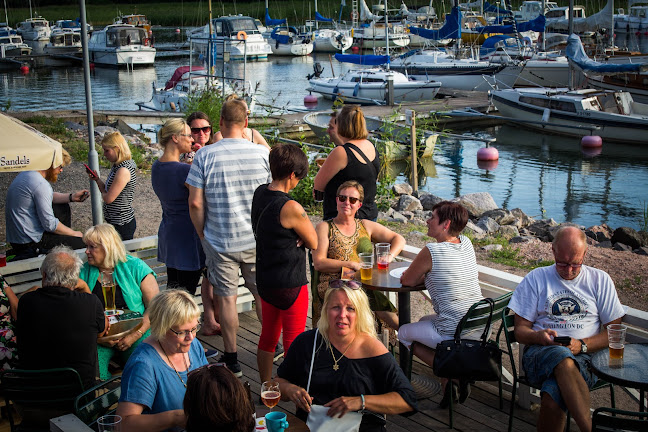 Kaffeholmen Hupisaarentie 1, 02460 Kantvik