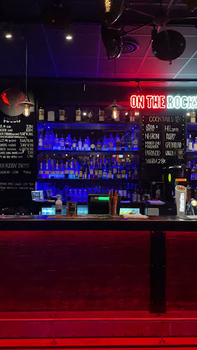 Opinii despre On the Rocks în Helsinki - Ravintola-ala
