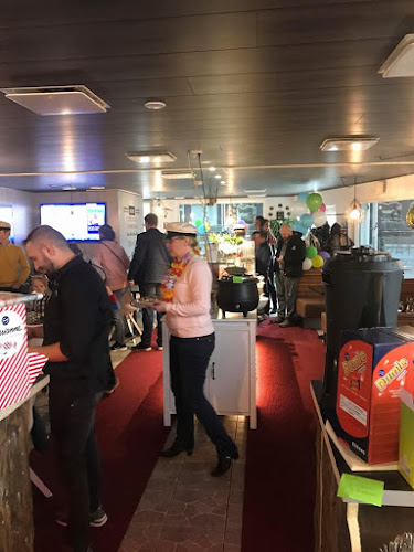 Opinii despre Fågeli în Espoo - Ravintola-ala