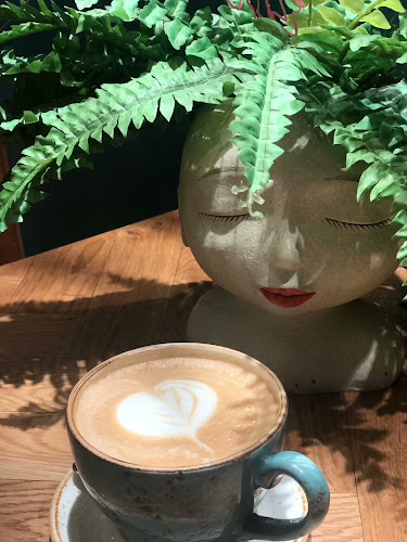 Opinii despre Coffee House în Oulu - Ravintola-ala