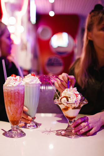 Opinii despre Classic American Diner Mylly în Raisio - Ravintola-ala