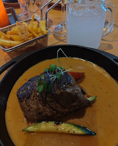 Rafael’s Steakhouse & Bistro