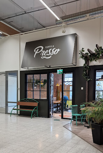https://www.raflaamo.fi/fi/ravintola/iisalmi/presso-prisma-iisalmi