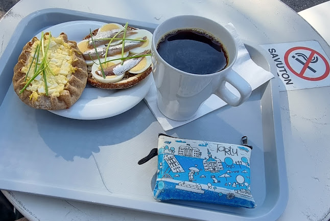 Comentarii opinii despre Lintsi Cafe