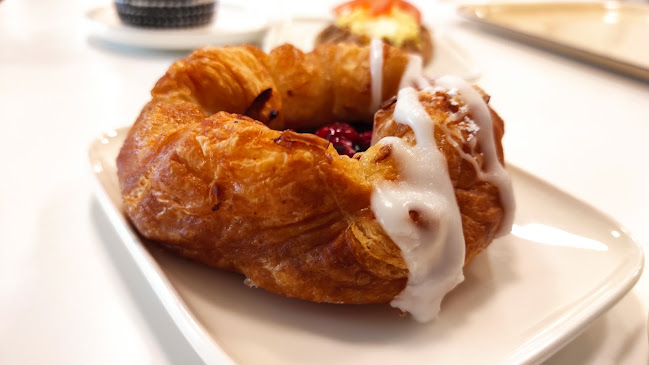 Opinii despre Aabakery Town Hall Cafe & Bakery în Jyväskylä - Ravintola-ala