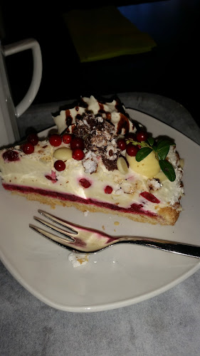 Puistokahvila Makia - Ravintola-ala