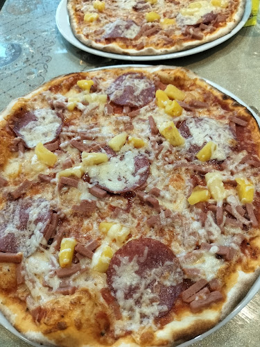 Comments and reviews of Istanbul Kebab-pizzeria piikkiö