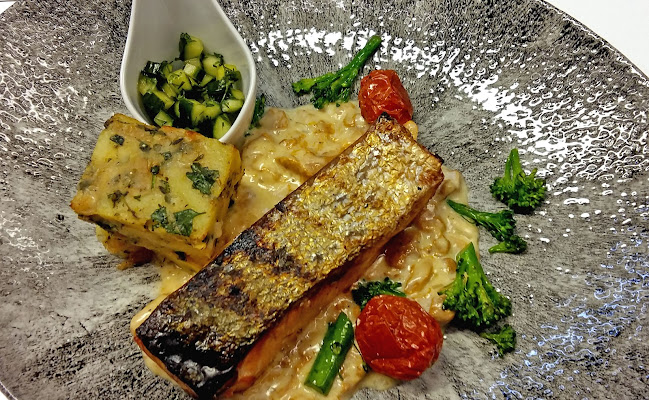 Opinii despre Hesperia Restaurant & Bar în Helsinki - Ravintola-ala