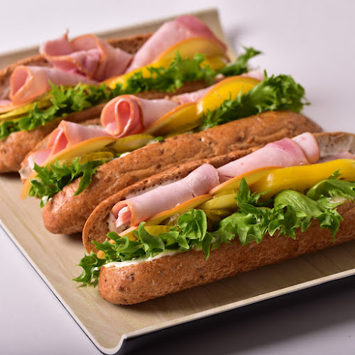 Heinosen Leipomo - Leipomokahvila ja myymälä Hiiskoskentie - Joensuu