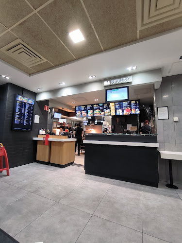 https://www.mcdonalds.com/fi/fi-fi/location/jyv-skyl/jyv-skyl--tourula/vapaaherrantie-2a/43.html