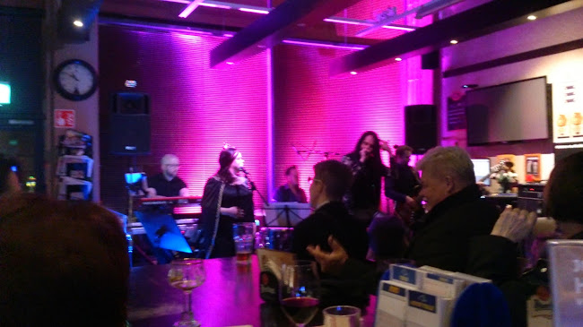 Bulldog Bar - Ravintola-ala